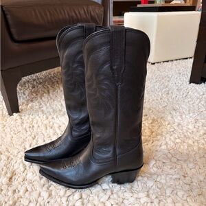 NWT Tecovas Annie Midnight Cowhide Cowgirl Boots